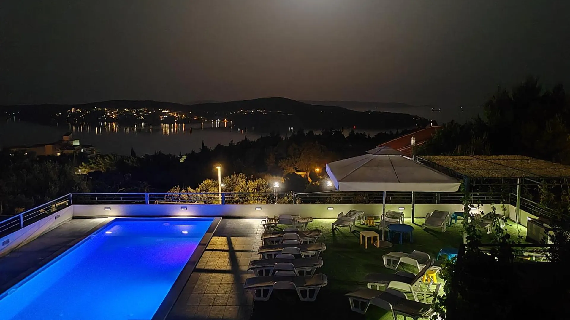 Villa Confido Luxury Apartment 01 Donji Seget