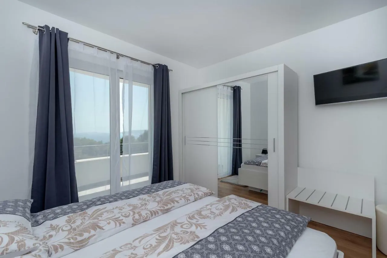 Villa Confido Luxury Apartment 01 سيغيت دونيي